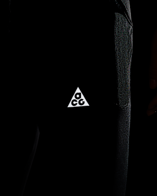 Nike.comにおけるナイキ ACG 